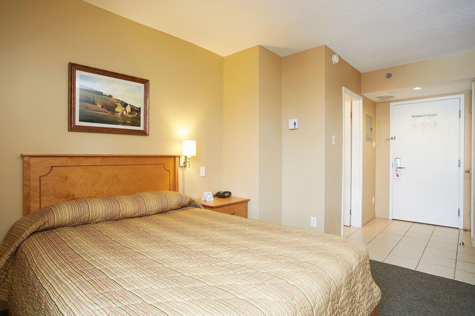 Hotel Les Suites Labelle Montréal Buitenkant foto
