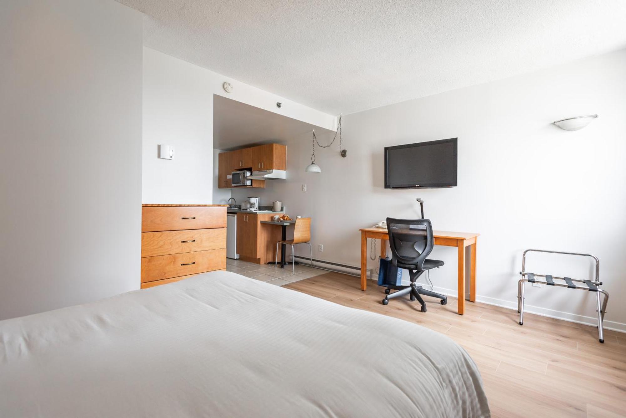 Hotel Les Suites Labelle Montréal Buitenkant foto