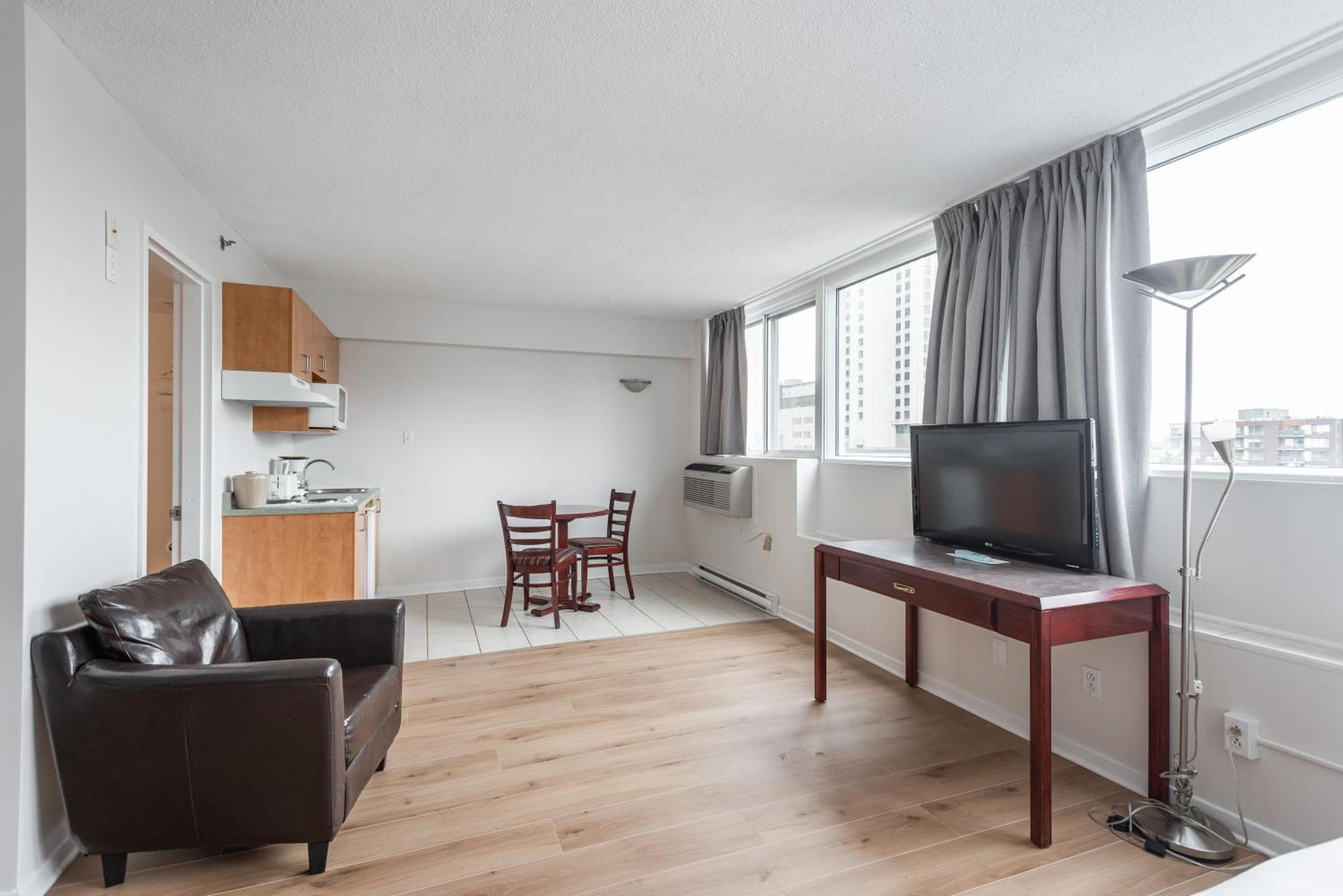 Hotel Les Suites Labelle Montréal Buitenkant foto